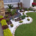 Examples of creations, compositions and garden decorations Elyflor Elyflor garden compositions and decorations Gardens in a modern style