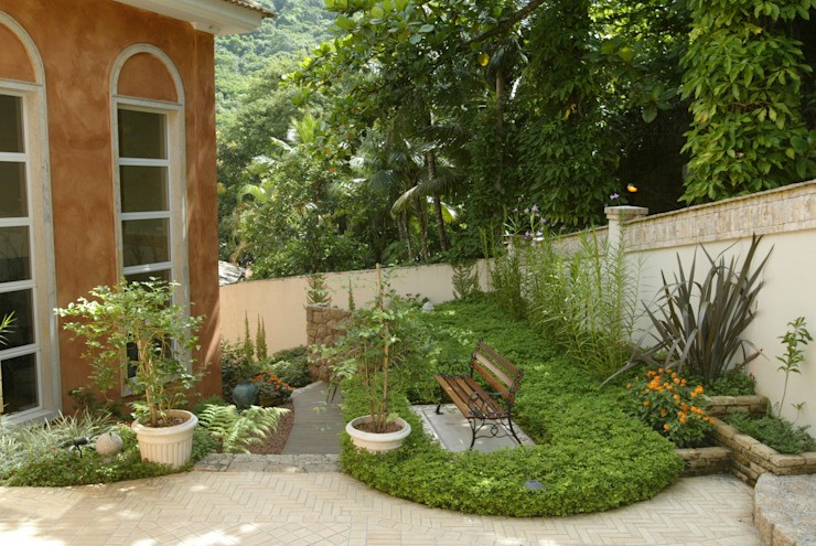 The landscape of Joa, Emmilia Cardoso Designers Associados Emmilia Cardoso Designers Associados Steps in rural style