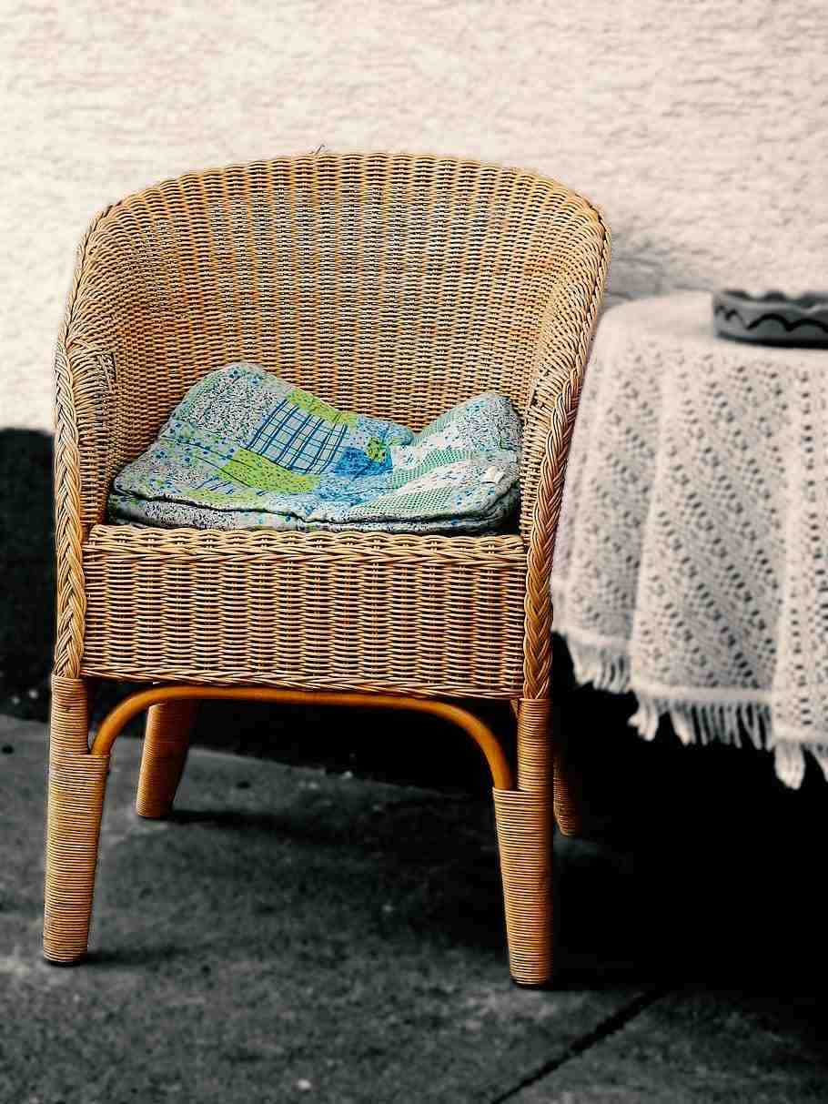 traditional wicker chair