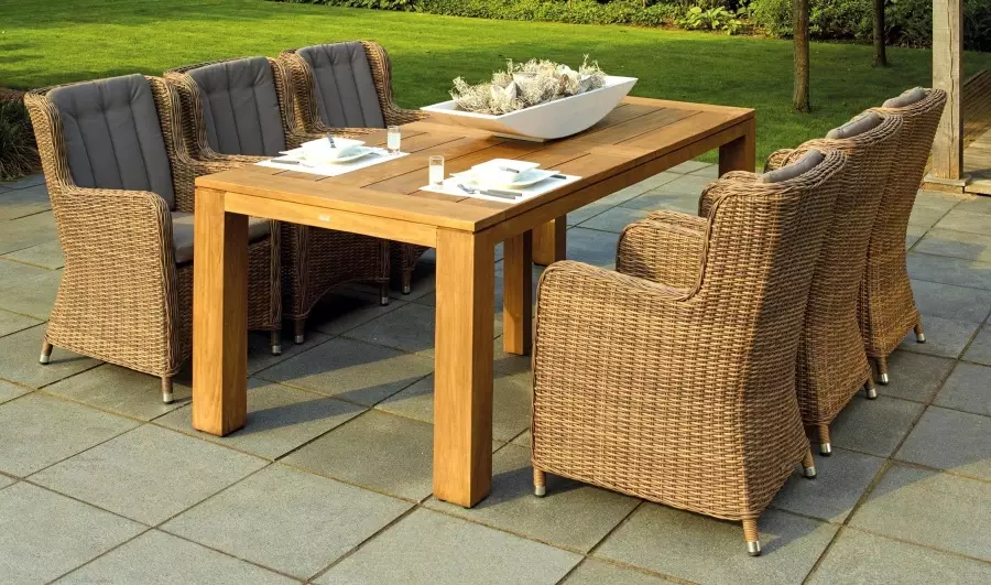 wicker furniture to furnish the terrace or garden