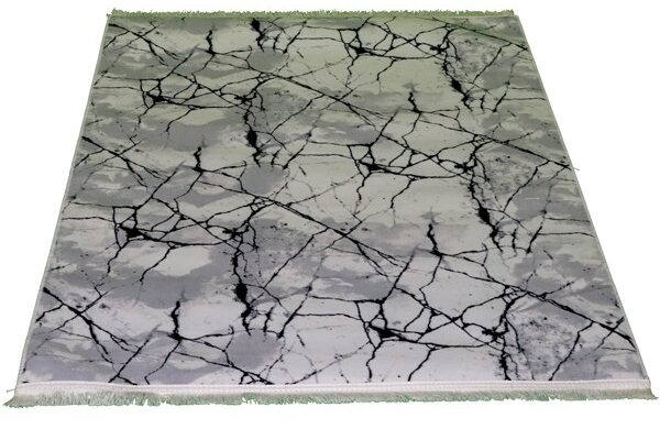 Anti-slip mats vs. synthetic carpets