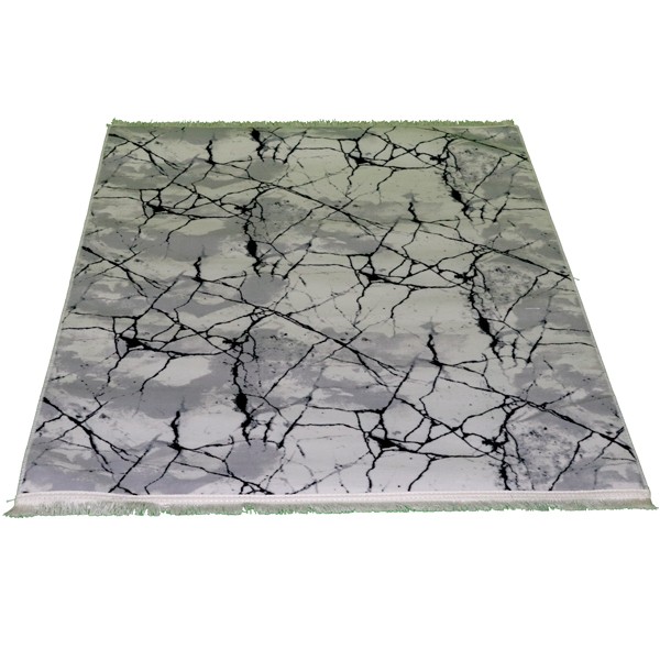 Anti-slip mats vs. synthetic carpets