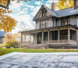 Renovation of an old house: 4 phases