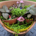 3 beautiful and easy ideas for miniature gardens