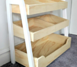 How to build a toy box at home